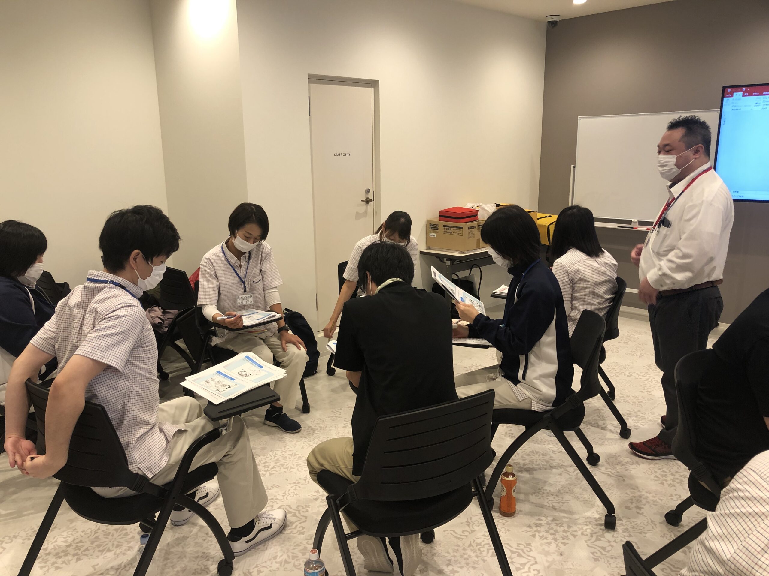写真①座学（変更） (1)
