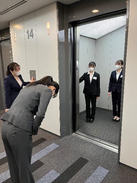 マナー研修写真➂
